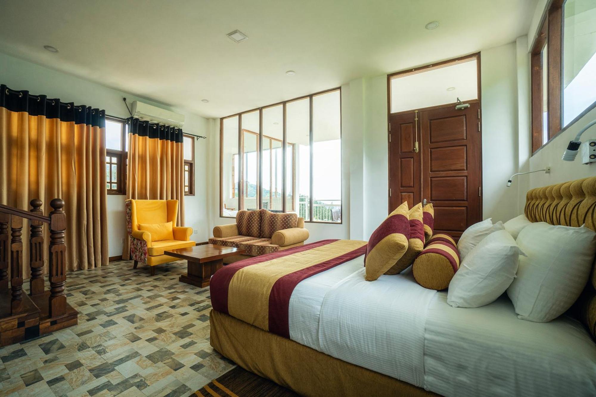 Shanthi Uyana Kandy Buitenkant foto
