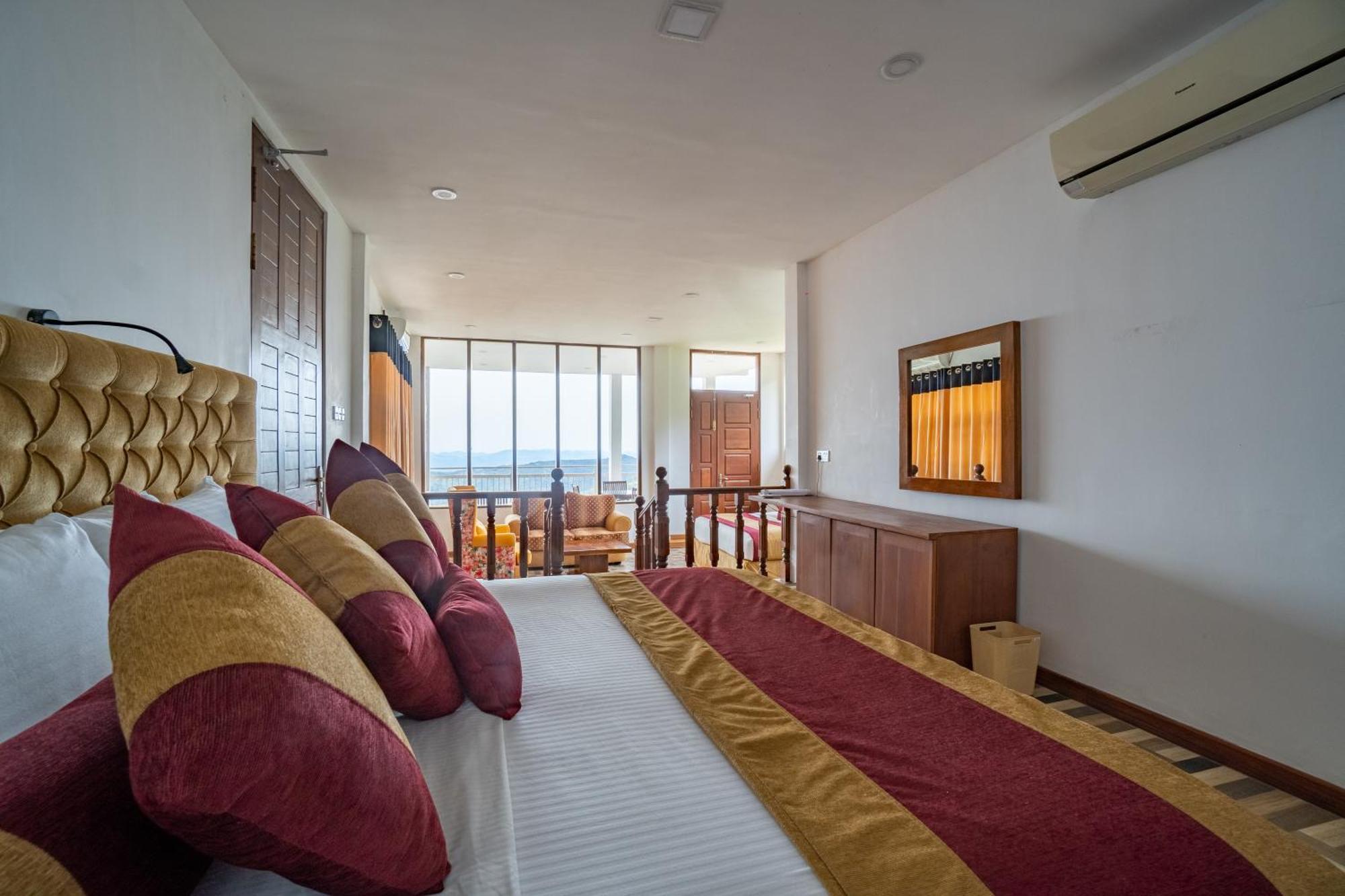 Shanthi Uyana Kandy Buitenkant foto